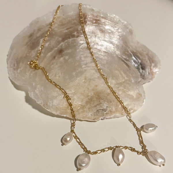 ELMA PEARL DROP HALSSMYKKE