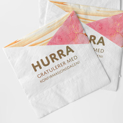 Servietter til konfirmasjon Hurra - rosa marmor - Happystar