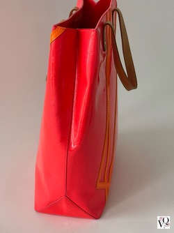 Louis Vuitton Vernis Reade Mm Knall rosa - Louis Vuitton