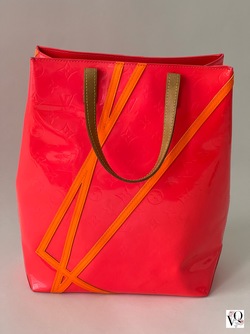 Louis Vuitton Vernis Reade Mm Knall rosa - Louis Vuitton