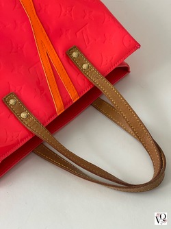 Louis Vuitton Vernis Reade Mm Knall rosa - Louis Vuitton