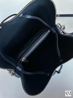 Louis Vuitton Escale Neonoé