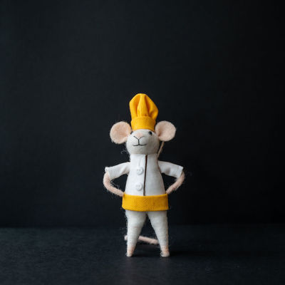 UND - Påskefigurer i filt Wenche kokkemus - UND Signature 