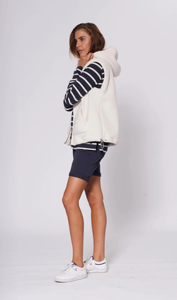 Blue Hilton Bermuda Shorts Deep Navy - Blue Sportswear