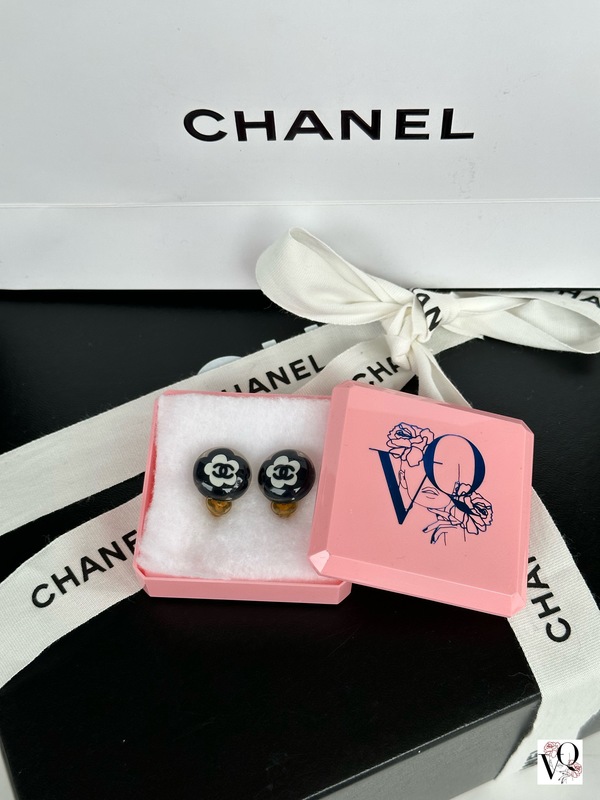 Chanel Camélia Earrings