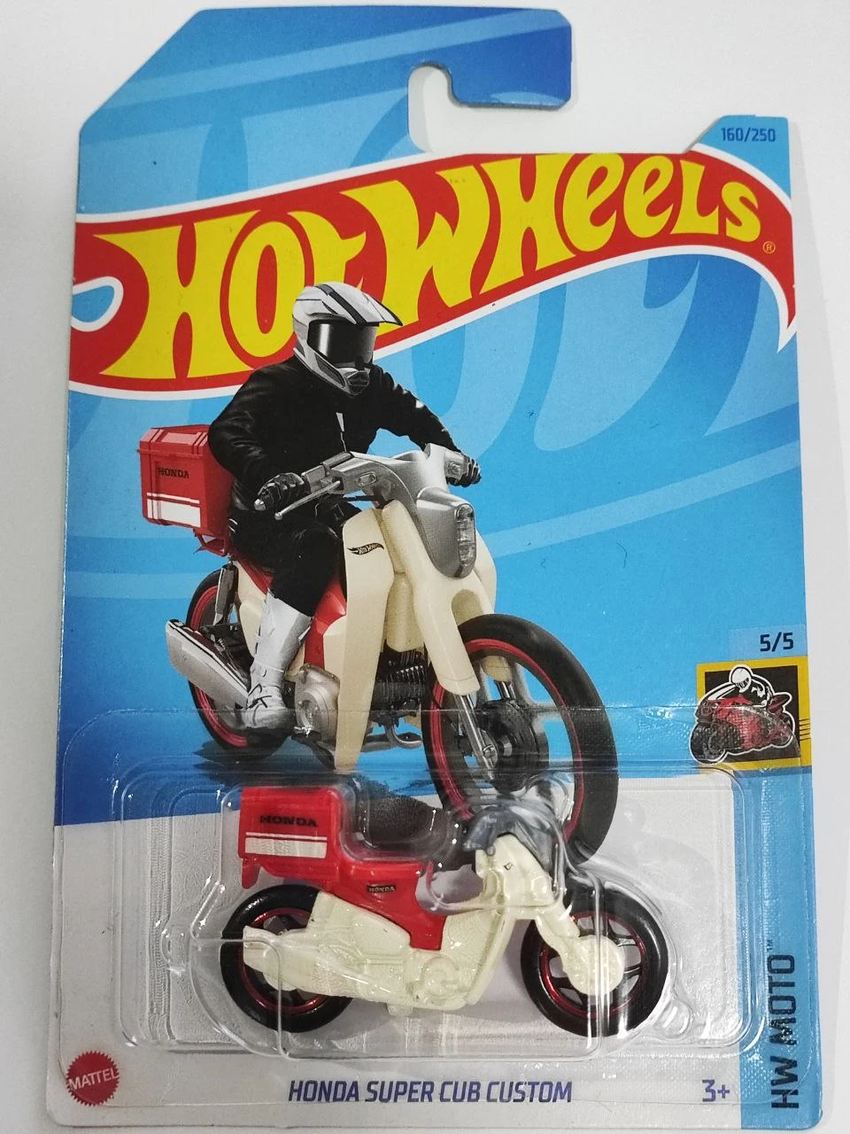 Honda super cub custom - HW moto Honda super cub custom - Hot Wheels