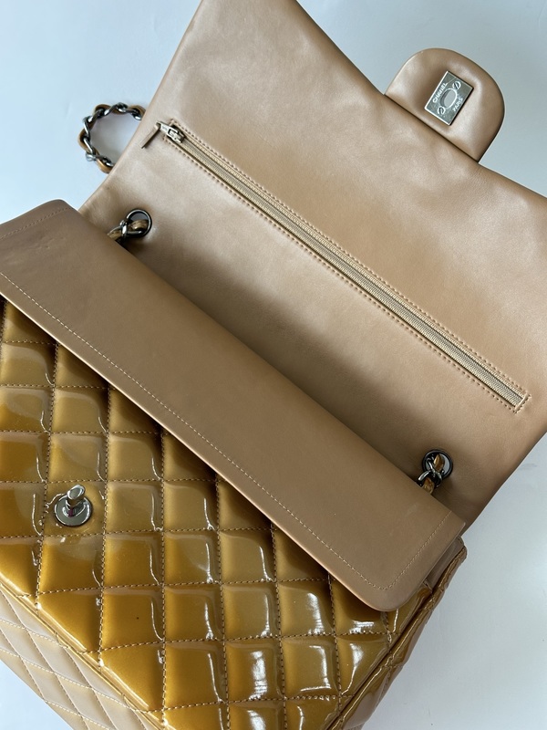 Chanel Maxi Double Flap