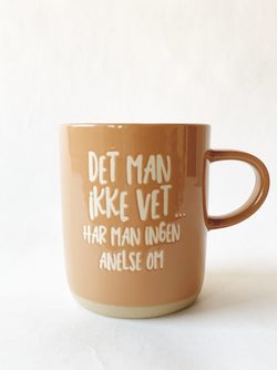 Krus H 9,5 Cm “Det Man Ikke Vet” ikke relevant - Trend Design