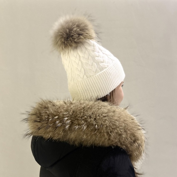 Flettet Ull lue med pelsdusk