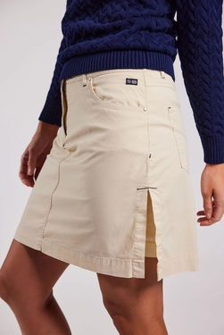 Klassisk skjørt med shorts inni. Lys beige - Sebago