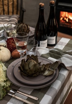 Rutet serviett i linblanding