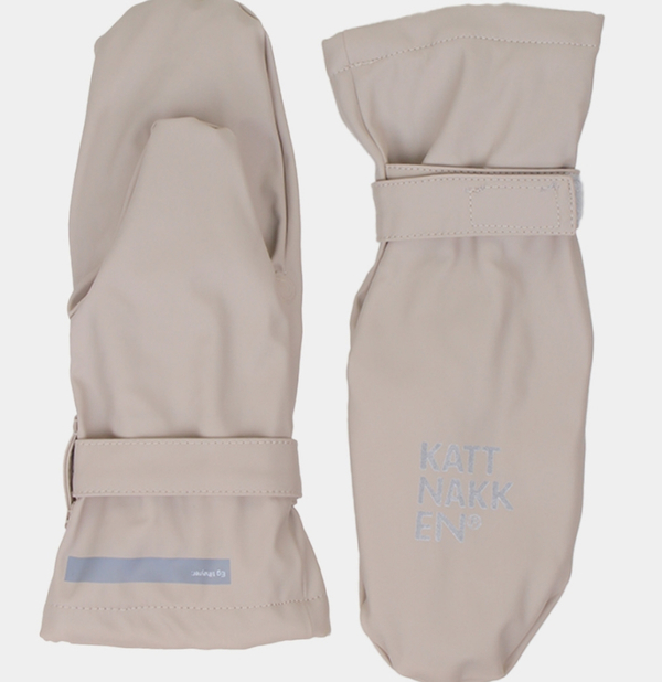 Kattnakken regnvottar vaksen 