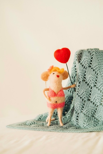 Ullfigur Charter Kari ikke relevant - UND Signature 