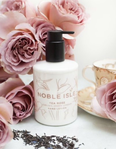 Tea Rose Hand Lotion 250ml ikke relevant - Noble Isle