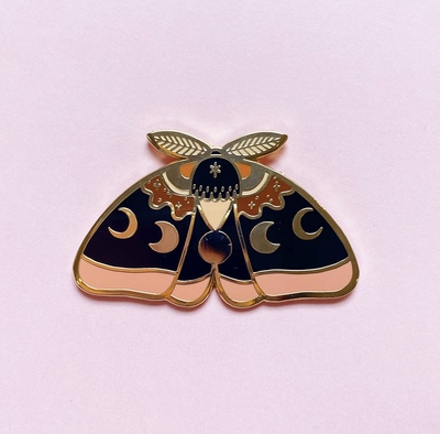 Sunset Moth - Pin Sunset - NorthernSpells