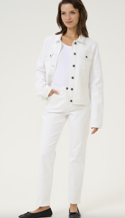 Zelina Stright Jeans