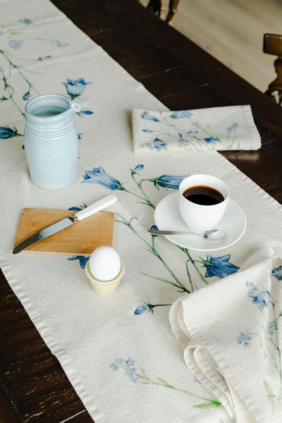 Moments In Nature Løper - Blåklokke  ikke relevant - UND Signature 