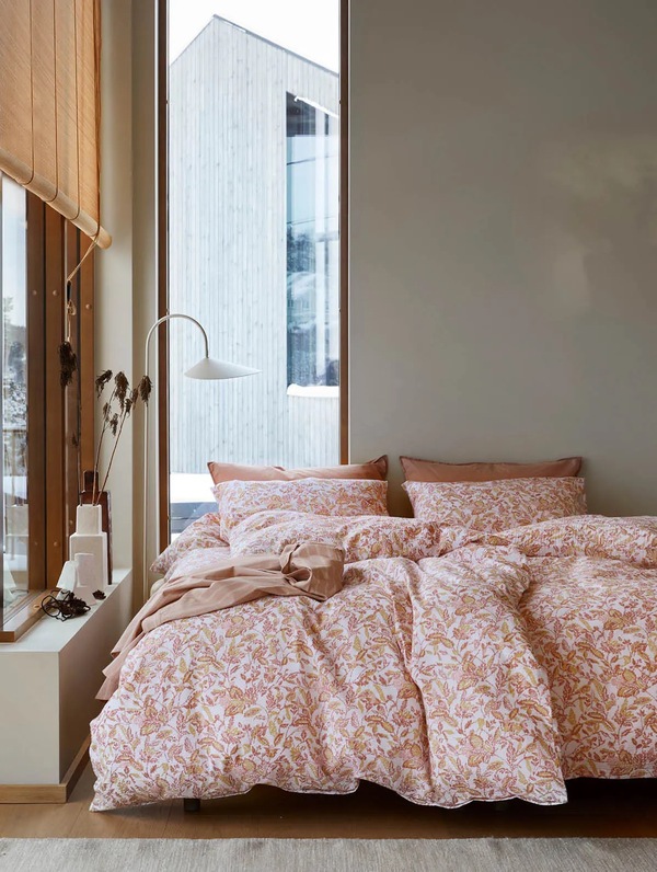 Barbro Krepp Sengesett, Varm Rosa