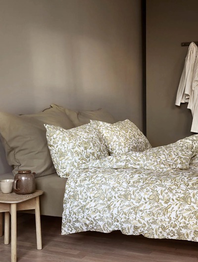 Barbro Krepp Sengesett, Olivengrønn Olivengrønn - Høie of Scandinavia 