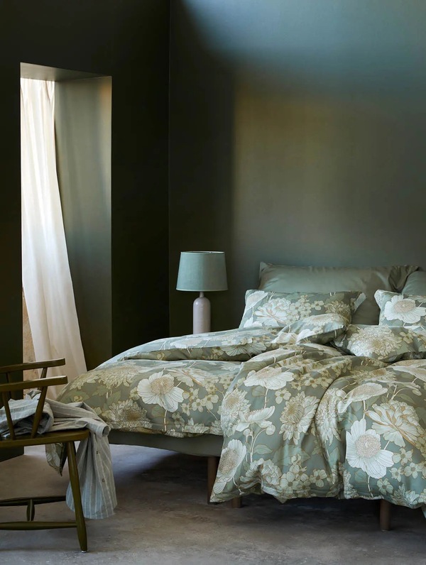 Isabell Sateng Sengesett, Dempet Grønn