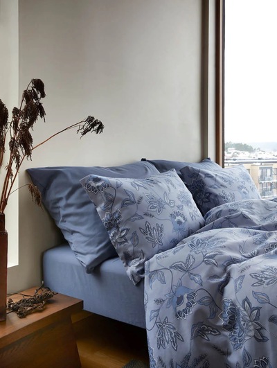 Mille Sateng Sengesett, Denimblå Denimblå - Høie of Scandinavia 