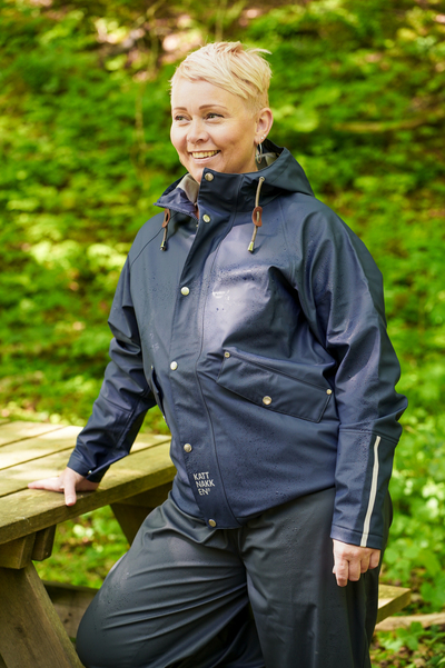 Kattnakken Klassisk regnjakke kort  Marine - Kattnakken