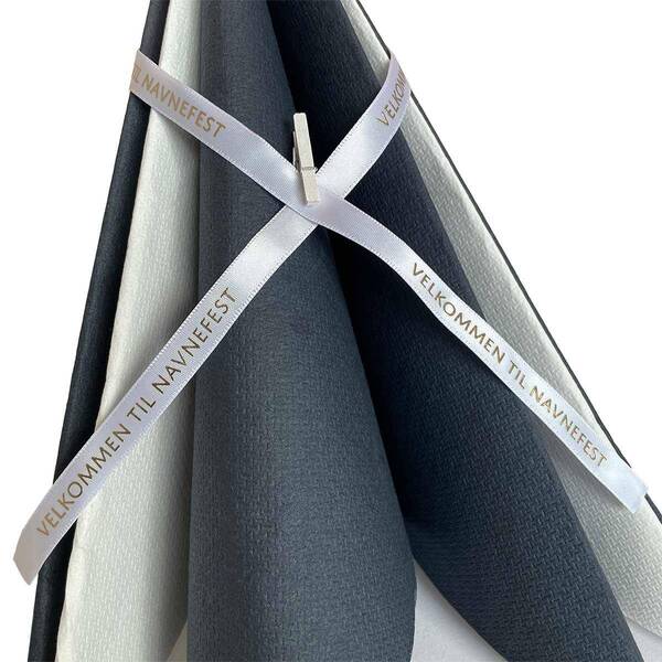 Pyntebånd med tekst 10m