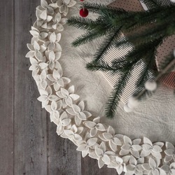 Ullfilt Teppe m/Dekor ca 110cm - Snø