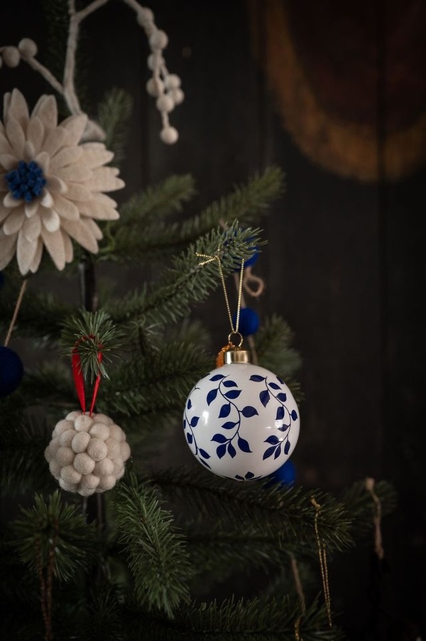 Glasskule Hvit m/Blå Ranke