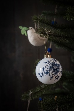 Glasskule Hvit m/Blå Blomster