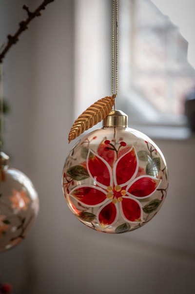 Glasskule Gylden m/Rød Blomster ikke relevant - UND Seasonal 