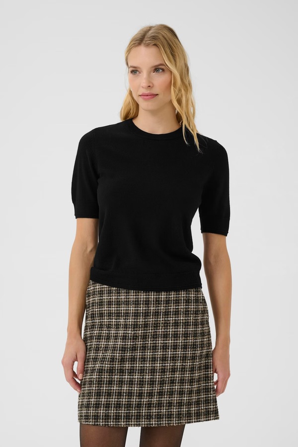 Natanya Topp, strikk