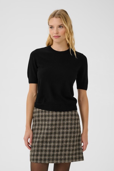 Natanya Topp, strikk Black - Part Two