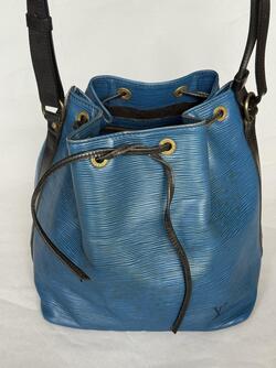 Louis Vuitton Noé PM Epi