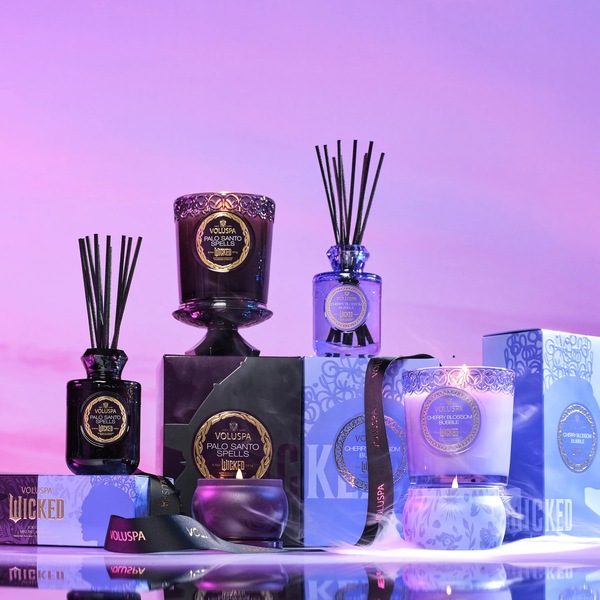 Duftlys - Wicked Palo Sant Spells 241g, 60t *Forhåndsbestilling