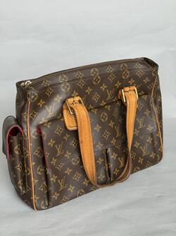 Louis Vuitton Multiple Cite