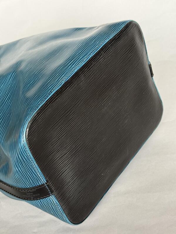 Louis Vuitton Noé PM Epi