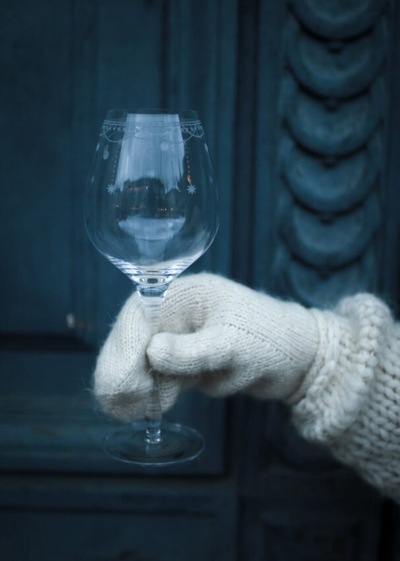 Julemorgen Hvitvin 40cl ikke relevant - Wik & Walsøe