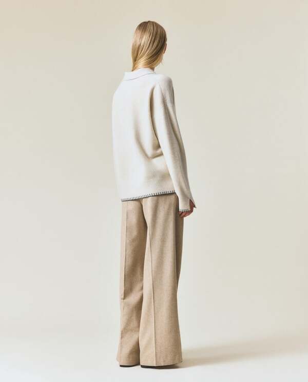 Strikket polo-genser i merinoull