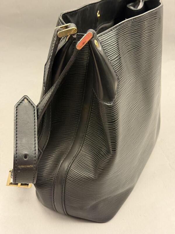 Louis Vuitton Mandala