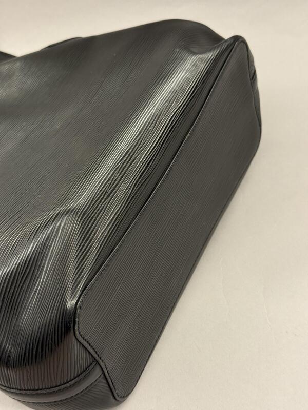 Louis Vuitton Mandala