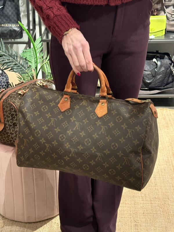 Louis Vuitton Speedy 40