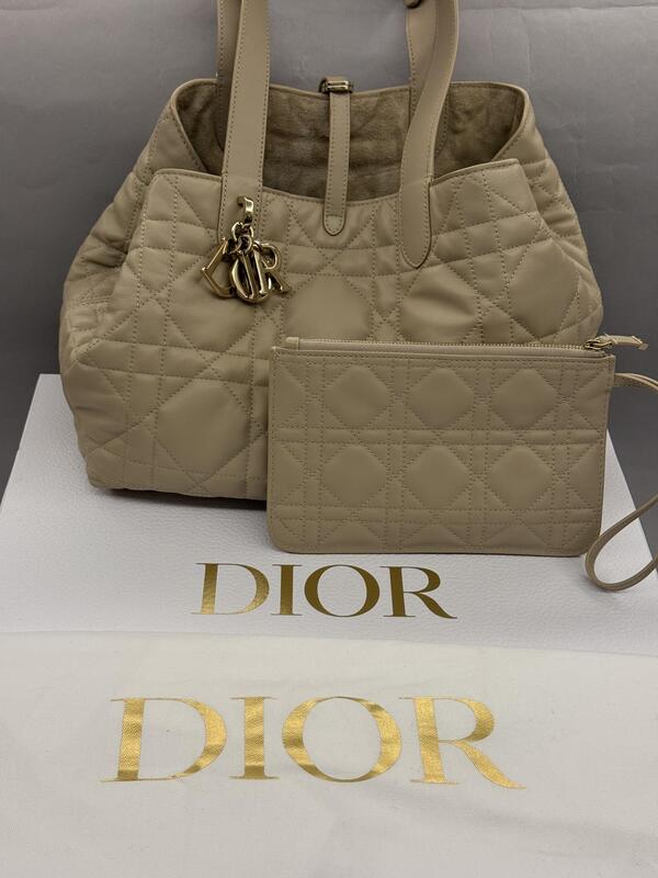 Christian Dior Toujours