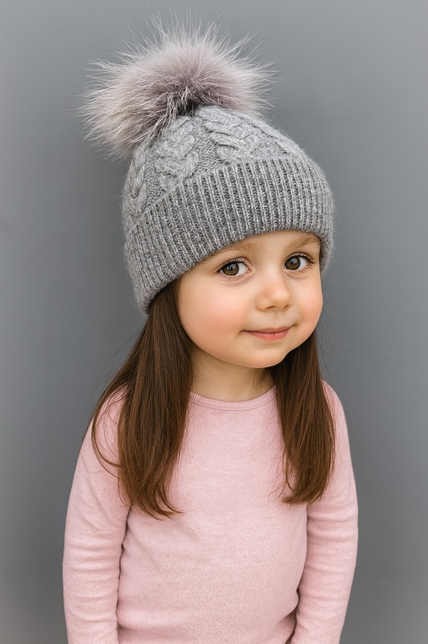 Flettet Ull lue med dusk