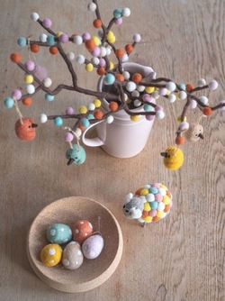 Ullfilt Kvist m/Bær - Vårfest Vårfest - UND Seasonal 