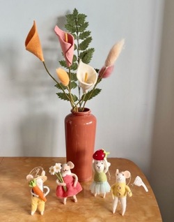 Ullfilt Calla Lilje  Gammelrosa - UND Seasonal 