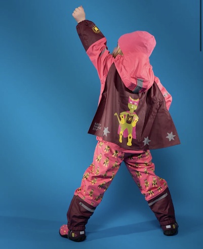 Kattnakken Regnsett Plask Superhelt Superrosa kjem iløpet av febuar Superrosa - Kattnakken