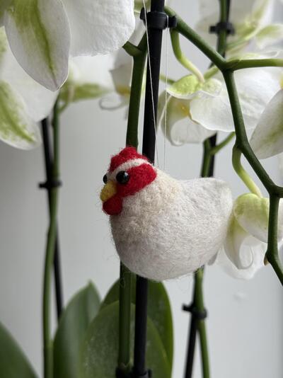 Påskedekor - høne  hvit - Asrkunst