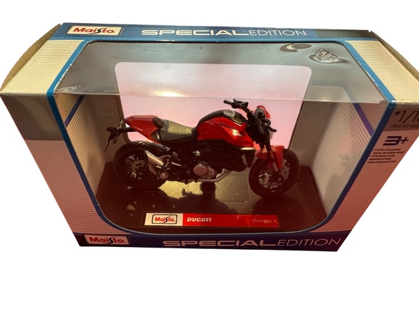 Maisto 1:18 MOTORBIKE Ducati Monster+