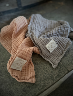Små Square muslin 2-pakning fersken/brun - Lillefrø
